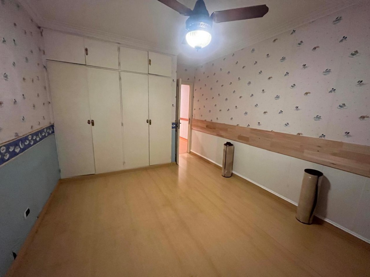 Chalet en Olivos: 6 ambientes en venta