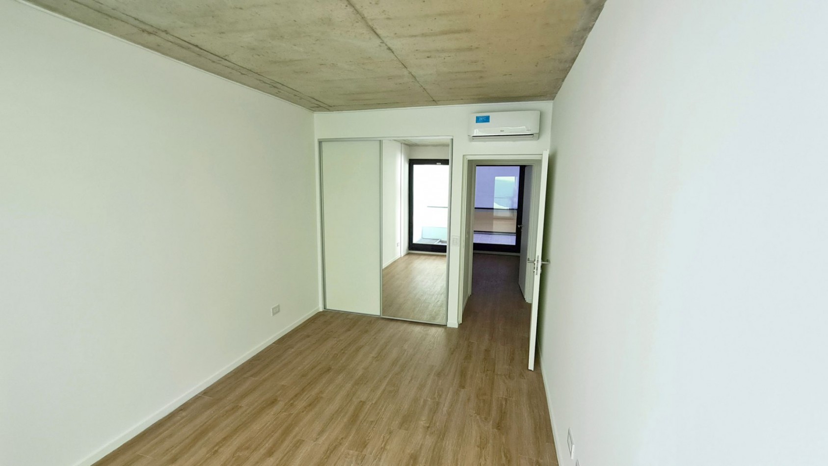 3 ambientes cfte. San Telmo en venta