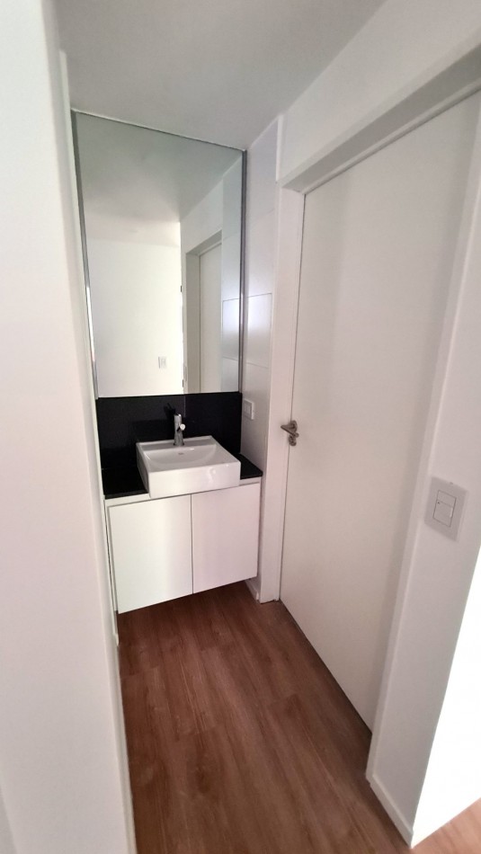 3 ambientes cfte. San Telmo en venta