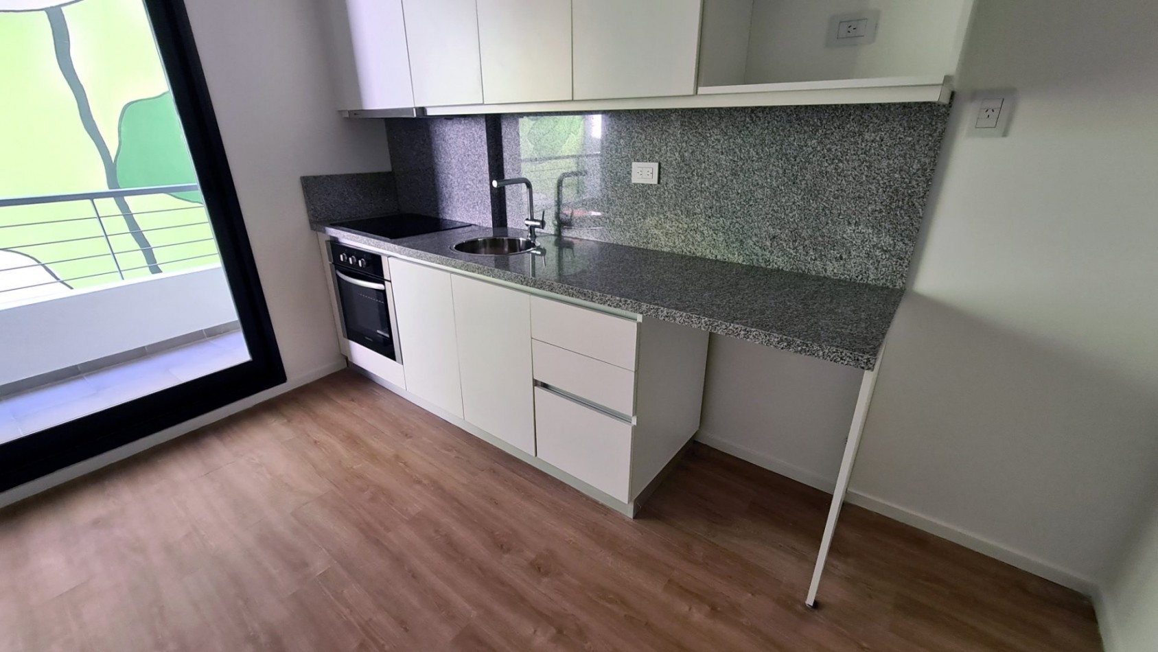 3 ambientes cfte. San Telmo en venta