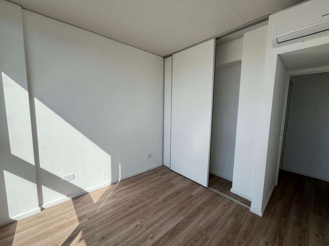 2 ambientes con balcon en San Telmo a estrenar