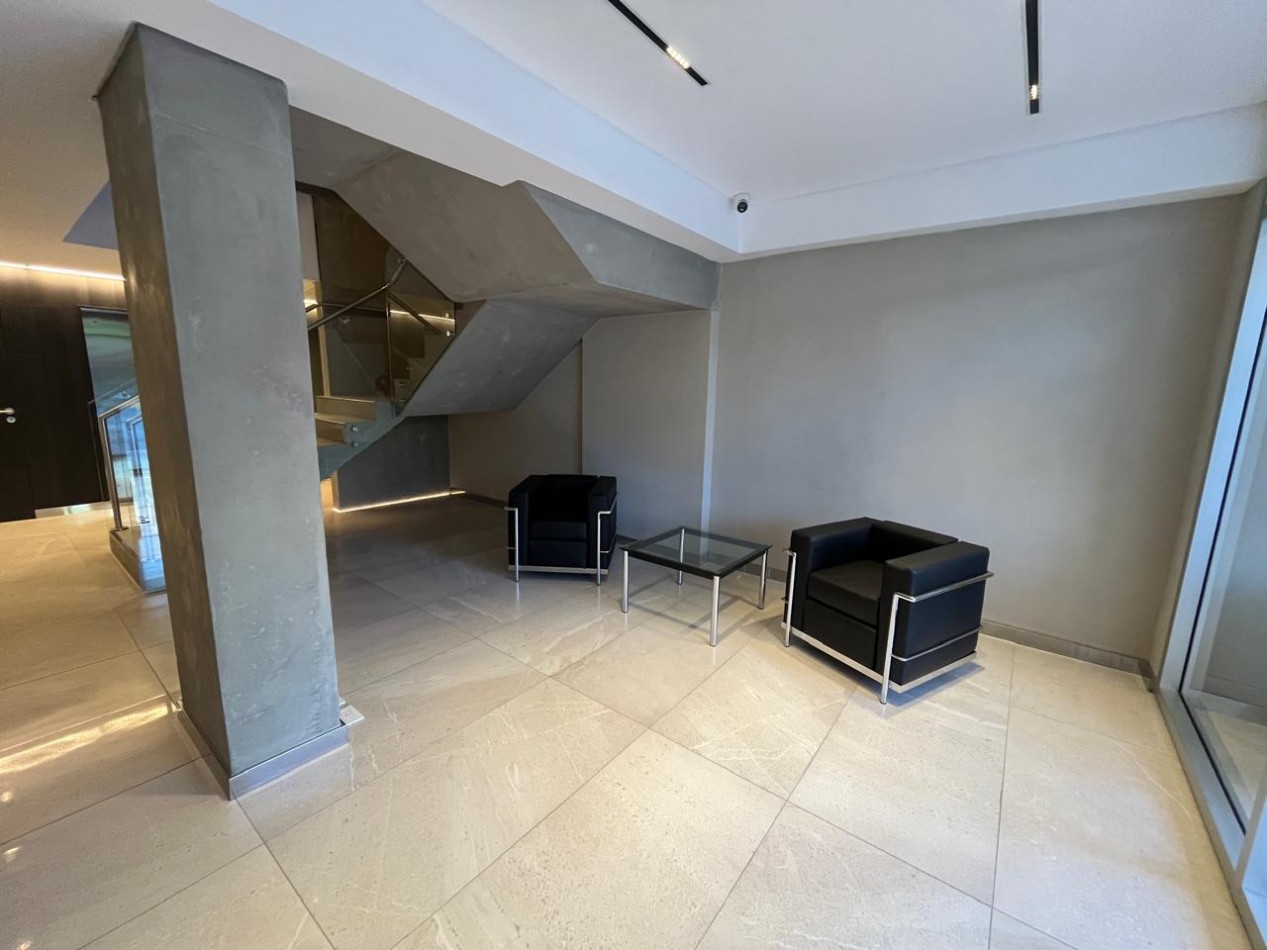 2 ambientes con balcon en San Telmo a estrenar