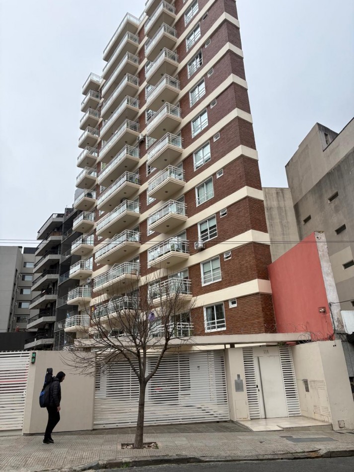 Monoambiente con balcon Caballito en venta