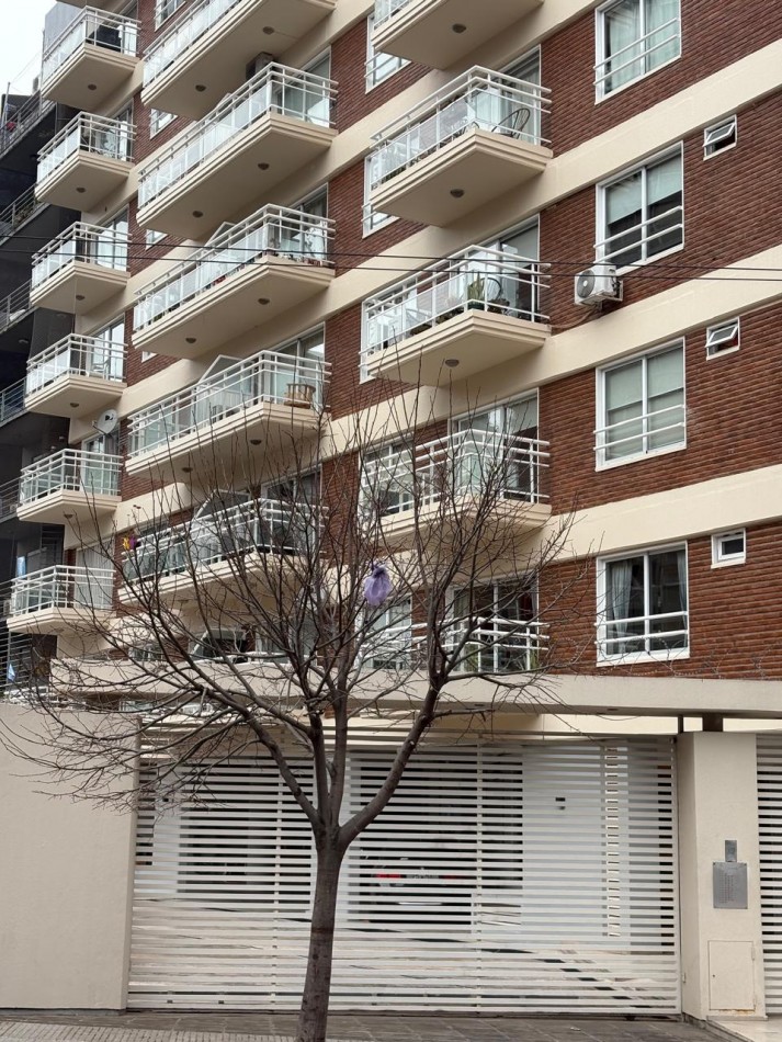 Monoambiente con balcon Caballito en venta